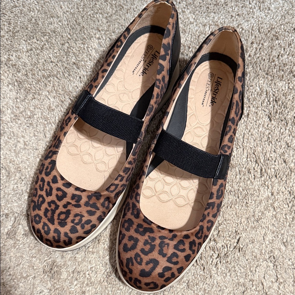 LifeStride Reflection Mary Jane Slip-On Shoes Leopard Size 11 M